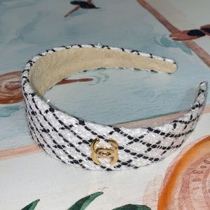 Cute White Headband 💞